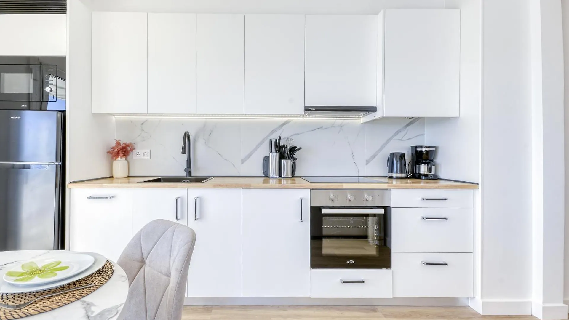 Appartement Exclusive Frontline Promocanyell Roses - Immo Barneda